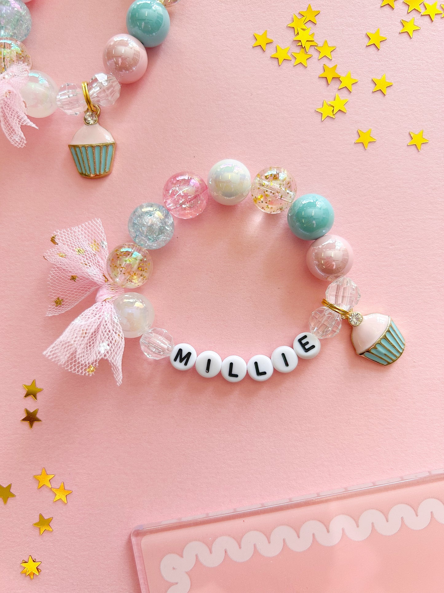 Cupcake Beaded Charm Bracelet (CHR-7)