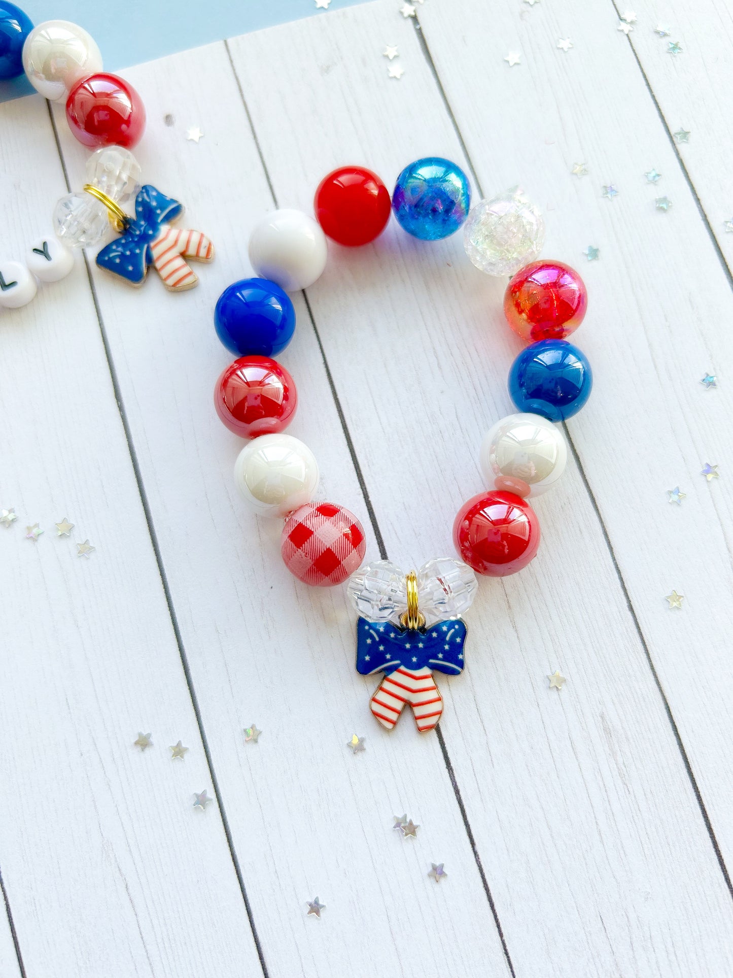 Red White & Blue Bow Beaded Charm Bracelet (SMR-3)